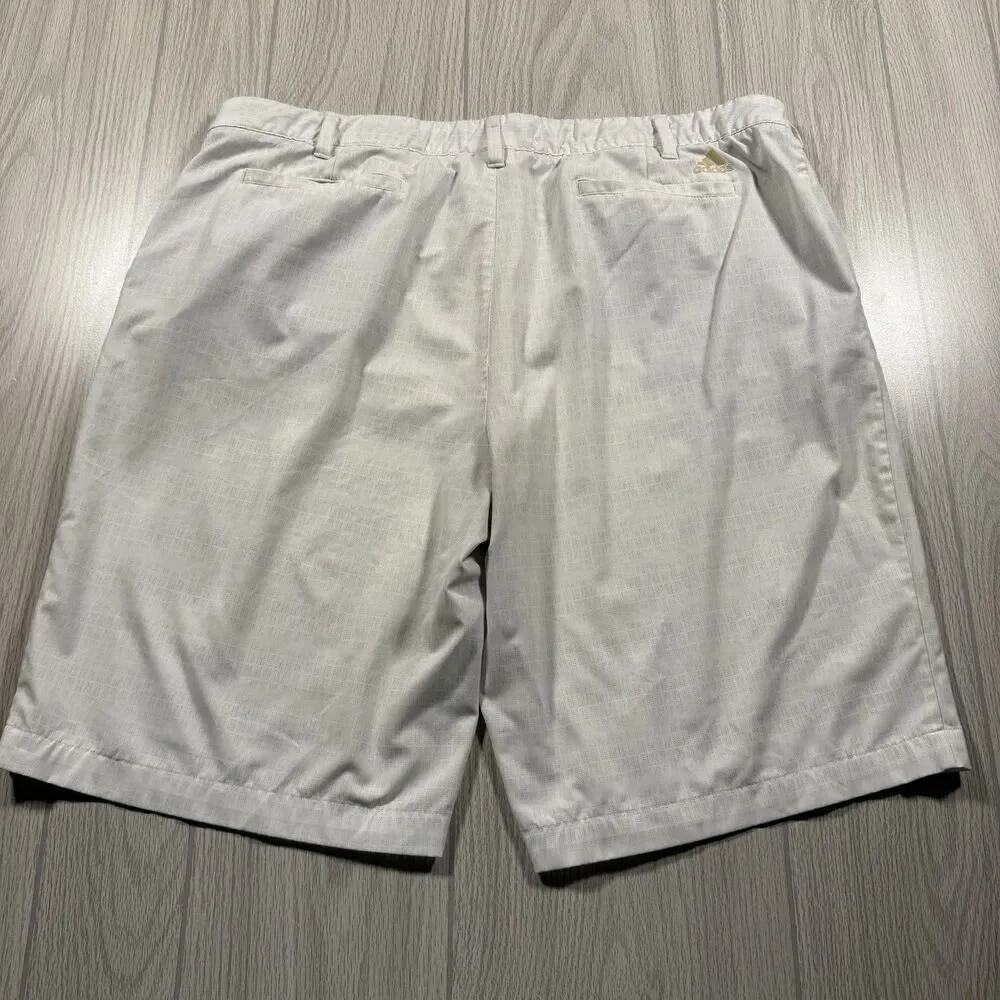 Adidas Golf Shorts Men’s 42 x 10.5 White Performance Stretch Quick Dry Casual